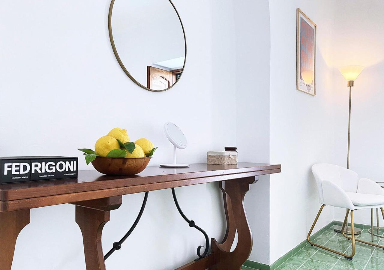 Casa Intiso - Two Double Bedroom Apartment Positano Exteriér fotografie