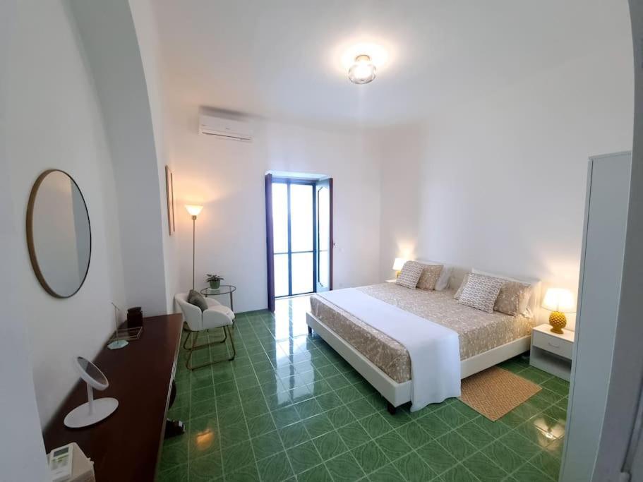 Casa Intiso - Two Double Bedroom Apartment Positano Exteriér fotografie